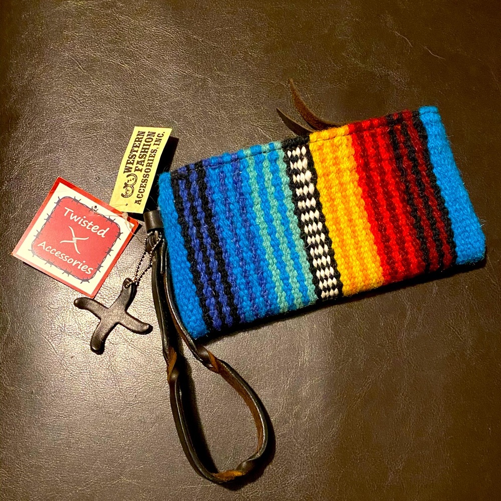 Twisted X Accessories Wristlet